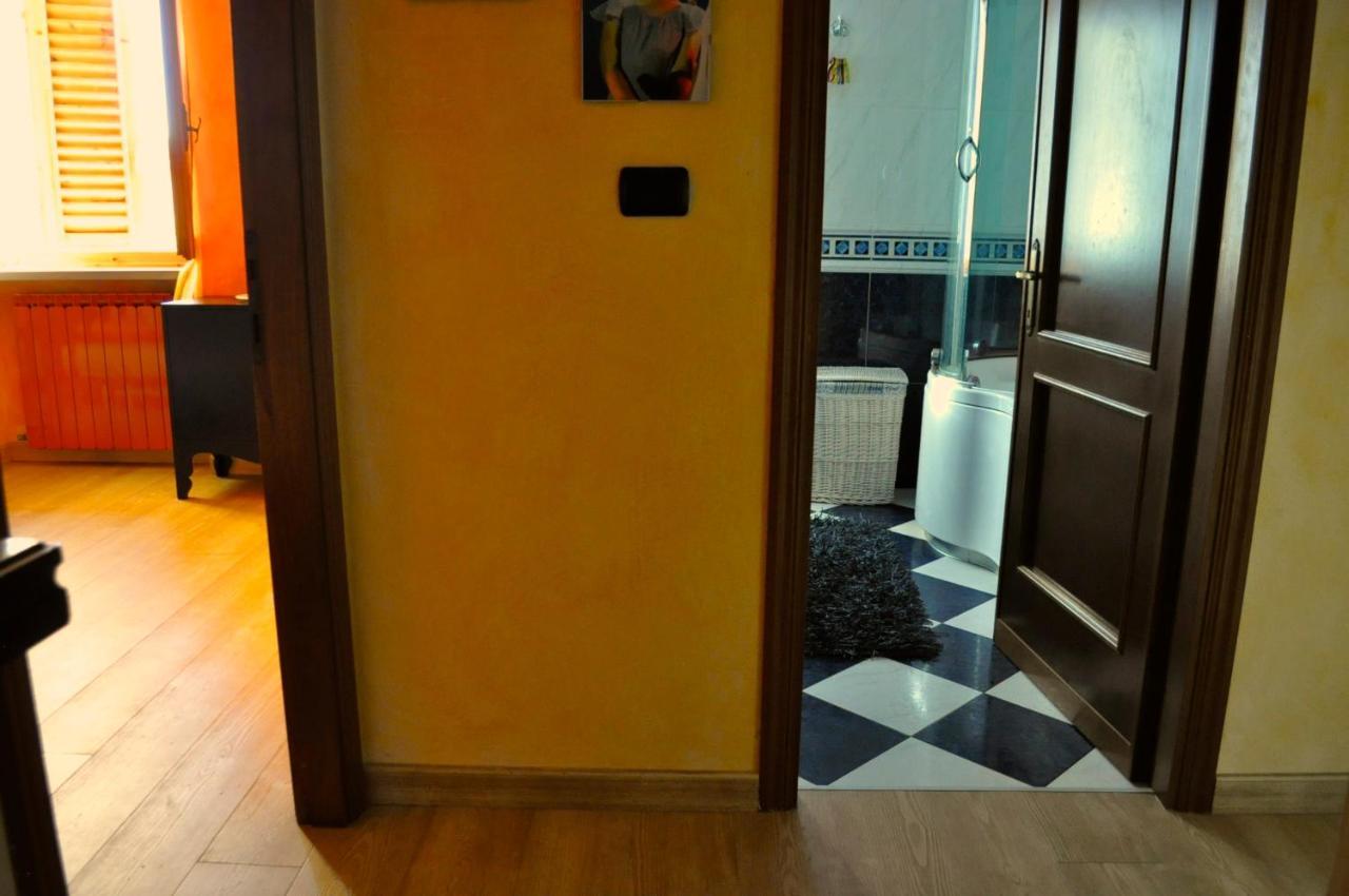 A Casa Di Raffa Hotel Pergine Valdarno ภายนอก รูปภาพ